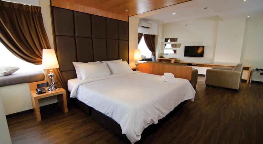 Image of King Suite 3