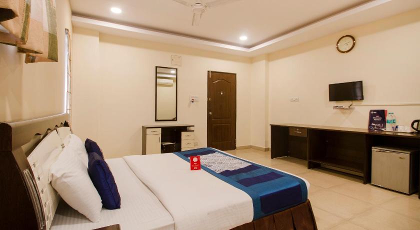 FabExpress Sravya Residency – Hyderabad, IN
