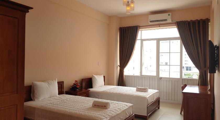 Image of Superior Twin Room with City View 1