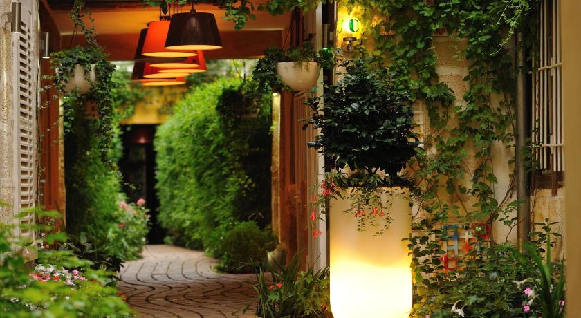 Les Patios du Marais 2