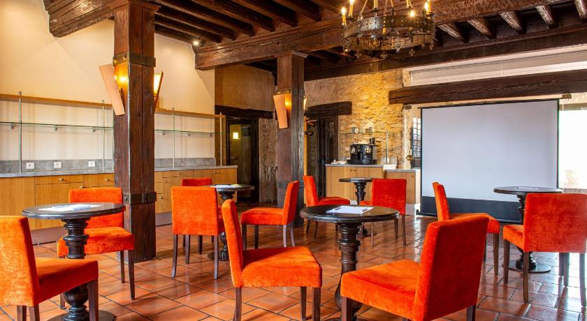 Best Western Plus Hotel Le Donjon – Coeur de La Cite Medievale