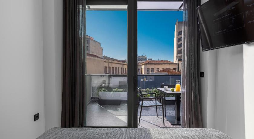 Image of Executive Suite 12