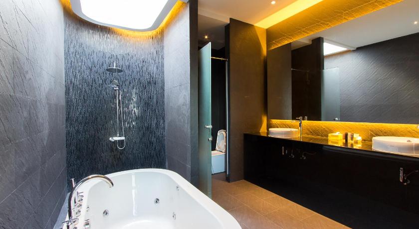 Image of 2 Bedroom Pool Villa 16