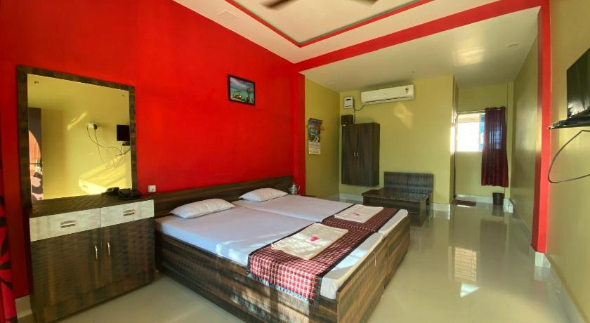 APURBA GUEST HOUSE