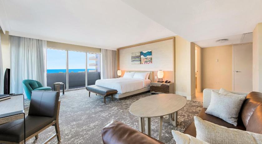 Immagine di Ocean View Suite King with Balcony (Ocean View Suite King With Balcony) 1
