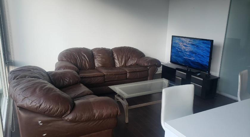 Lovely Entire 1 Bedroom plus a Den Fully Furnished photo