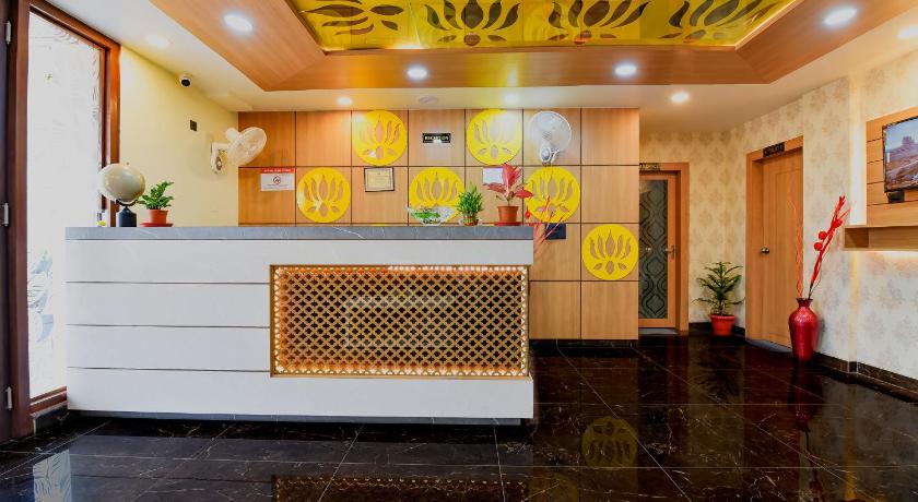 Hotel Purple Orchid photo
