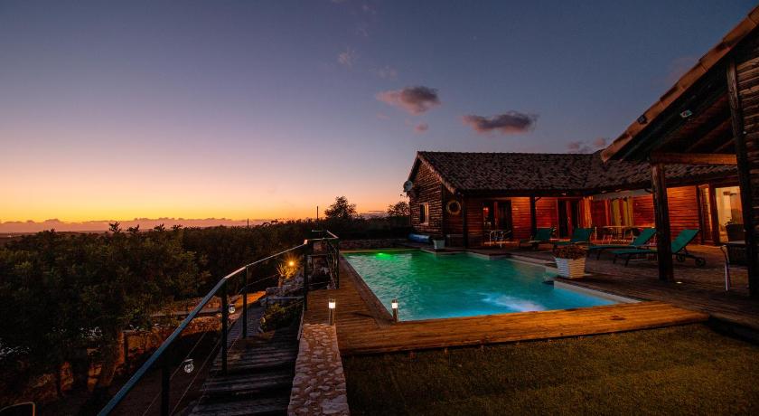 Chambres d'hotes Naturistes (Nudiste) "Cabanadelsol" - Adults Only photo