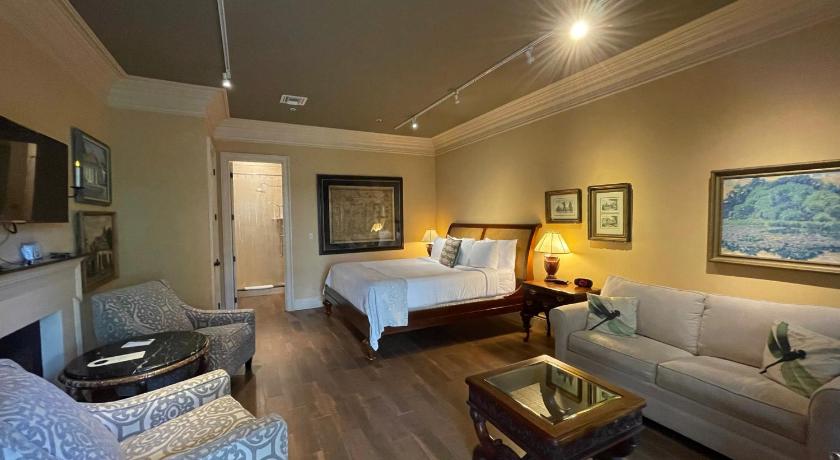 The Inn at Houmas House Plantation
