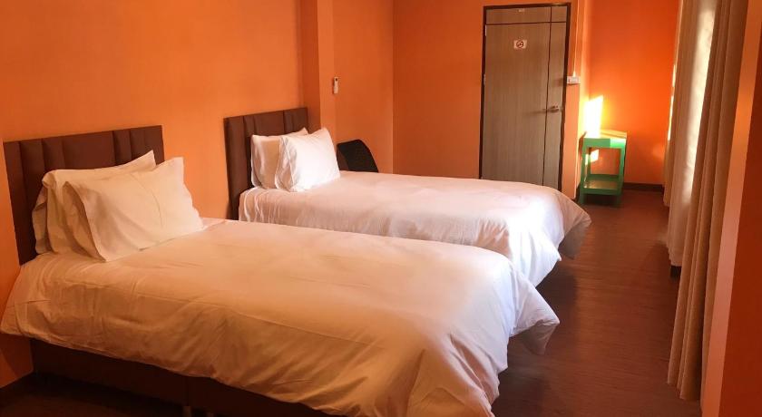 Image of Twin Room 2