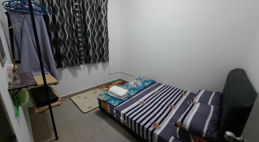 Homestay Coral TC8 (Muslim) photo