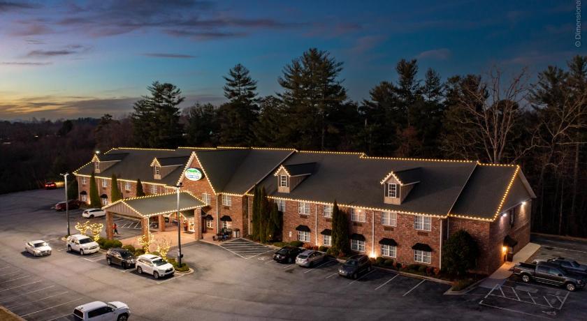 イースト・フラット・ロック Mountain Inn & Suites Flat Rock 3つ星 宿泊施設 ロビー