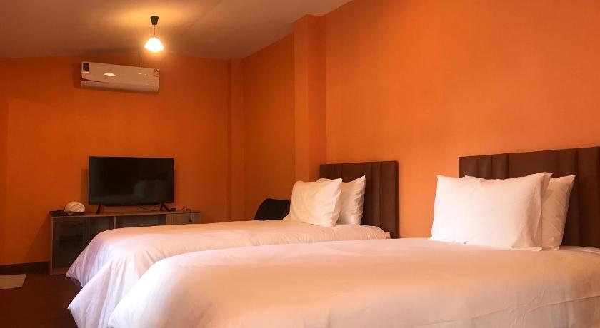 Image of Twin Room 6
