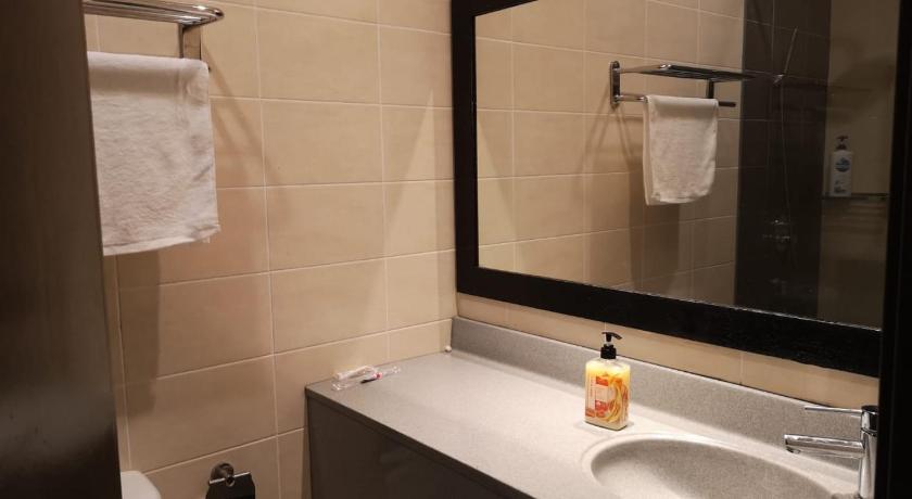 Shaftsbury Residence Cyberjaya with free parking & Netflix photo