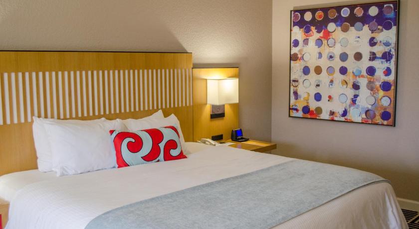 Wyndham Orlando Resort International Drive photo