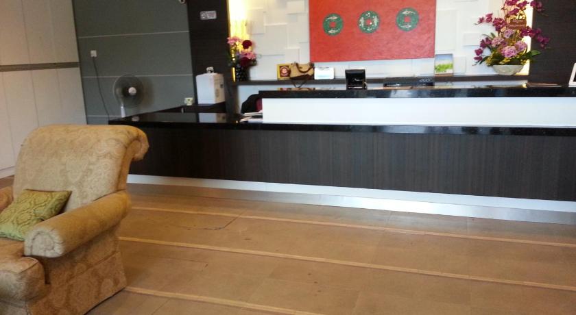 タンピン Hotel Centre Point 3つ星 ホテル レストラン