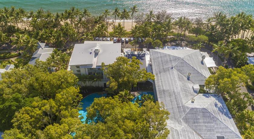 Palm Cove Beachside Apartments - Pool and Garden Views photo