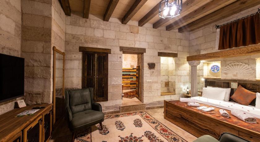 Immagine di Suite Tripla (Triple Suite Room) 1