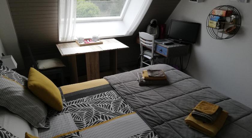 屈彭海姆 1 chambre d'hote entre terre et mer 3星级 酒店 大堂