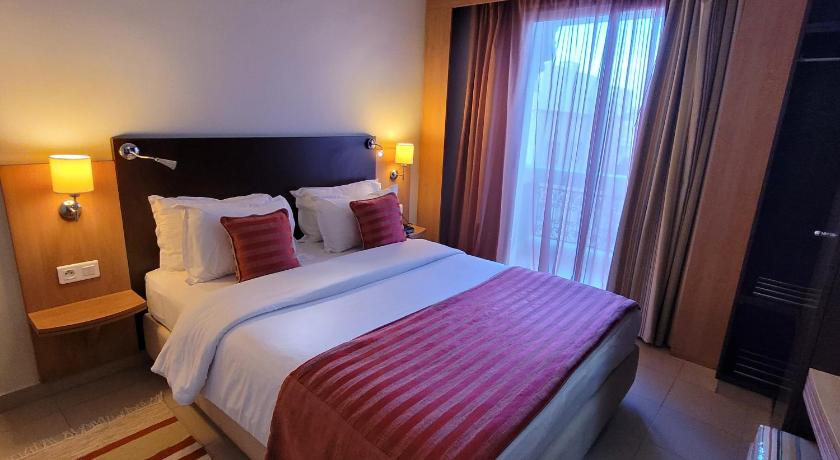 더블룸 (Double Room) 이미지 1