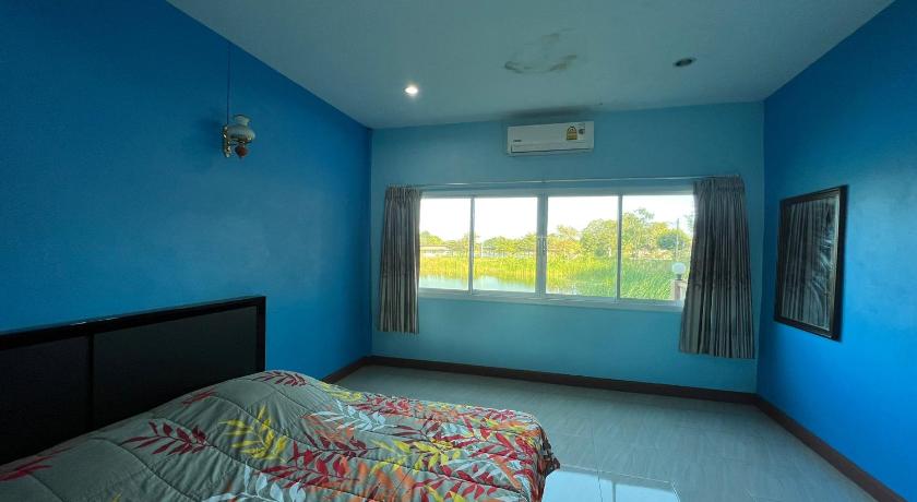 Image of 2 Bedroom Chalet 6
