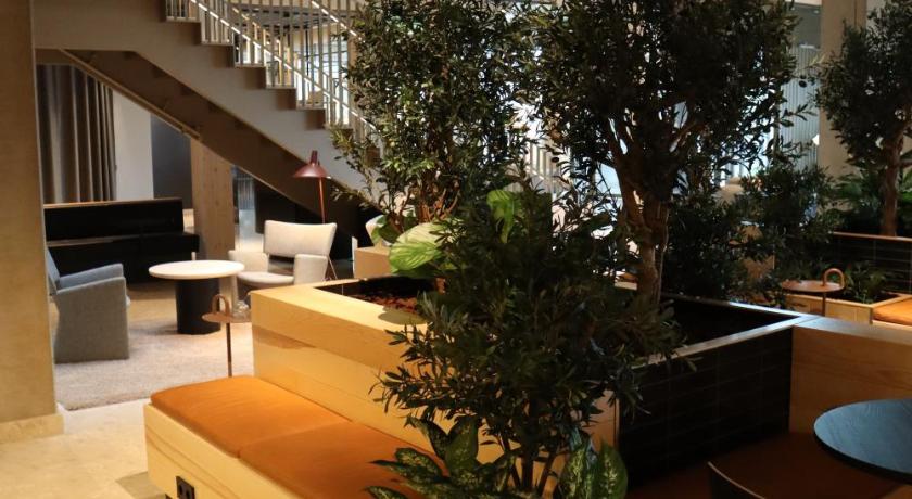 Comfort Hotel Solna Arenastaden photo