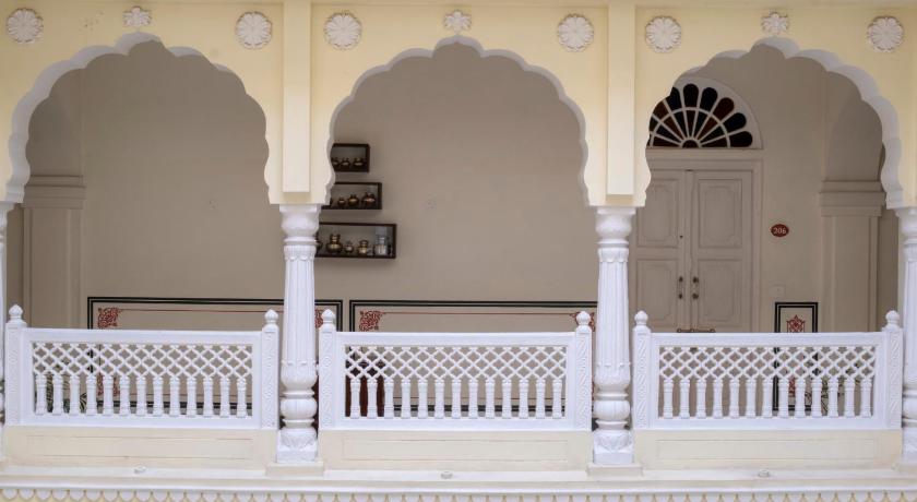 WelcomHeritage Ramgarh photo