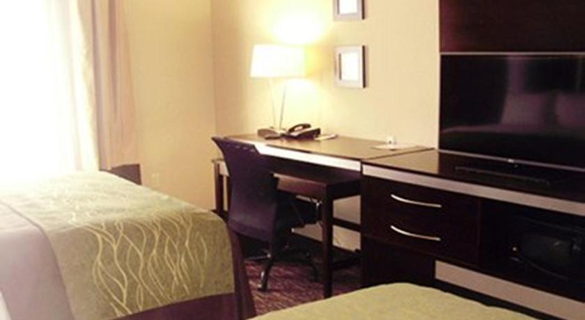 Comfort Inn & Suites Dothan East