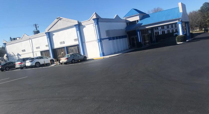 Econo Lodge Stone Mountain — Hotel in Tucker (GA)