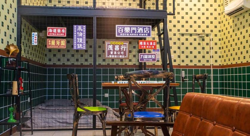 The Hong Kong Vintage - 7 pax - Manhattan SOVO photo
