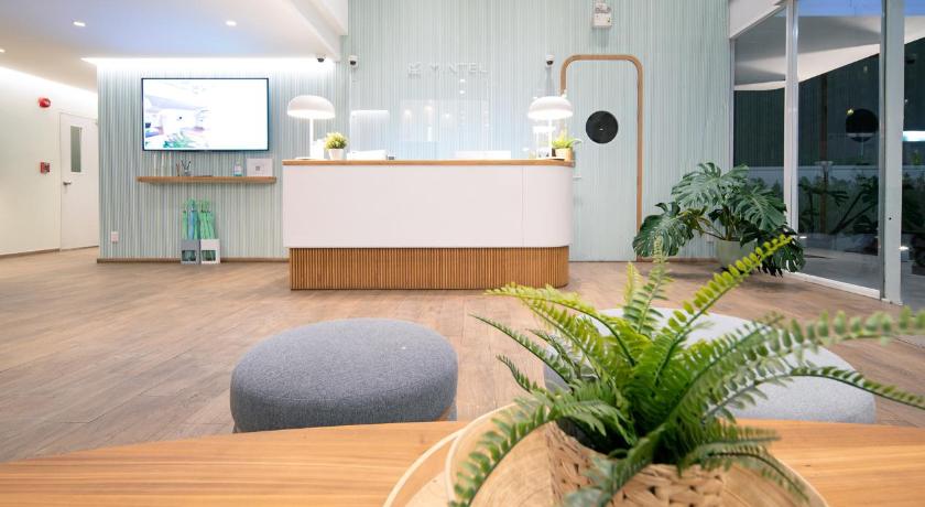 Bangkok Mintel Huamark 3-Star Hotel suite