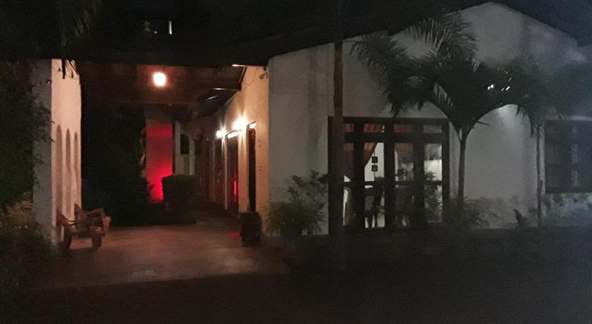 Villa DeLorenta – Anuradhapura, IA