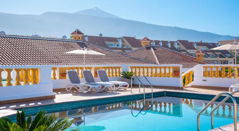 Club Tarahal — Hotel in Tenerife