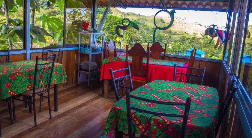 Cabinas Cascada Rio Celeste Guest House (Bijagua De Upala) - Deals, Photos  & Reviews