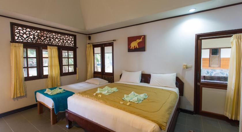 Image of Bungalow - Beach Front 2