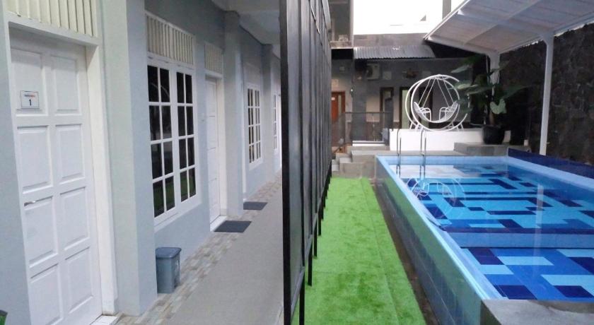 Tamadara Guesthouse Jogja photo