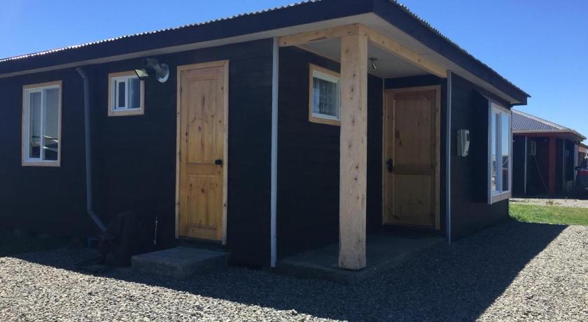 Cabanas Tinajas hidromasaje Chanlelfu — Hotel in Puyehue