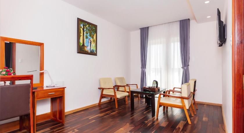 Image of Suite 4