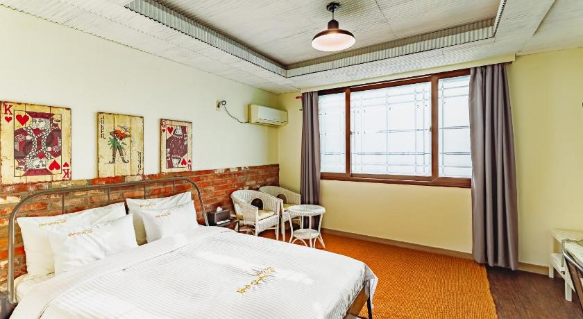 Image of Deluxe Double Room 0