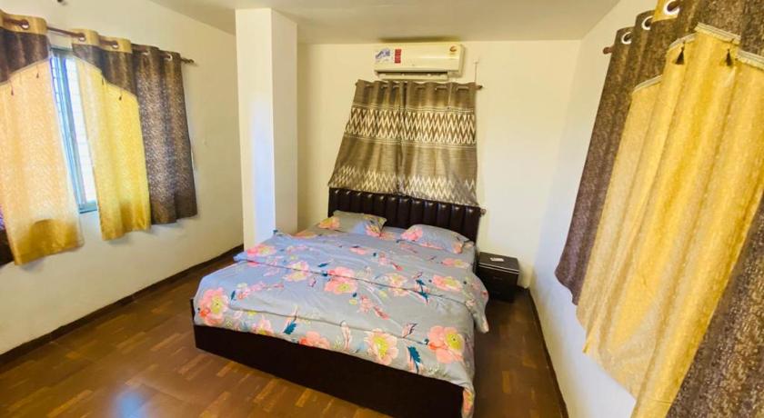 Sun Shine Villa 4BHK photo