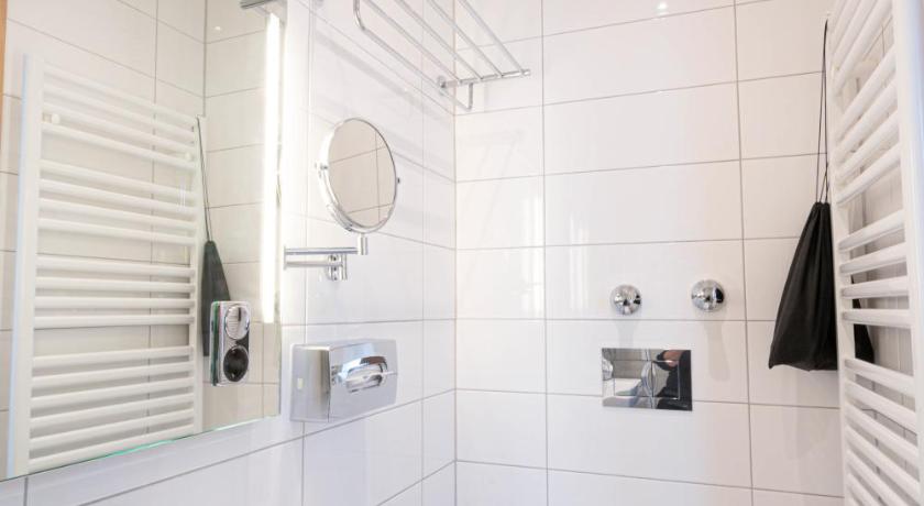 Image of Double Room 15