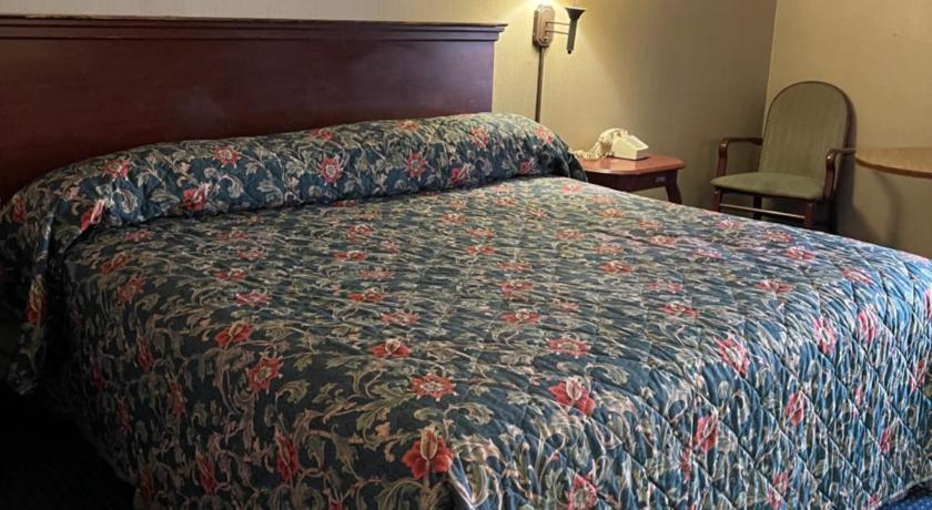 Budget Inn Temple Hills photo