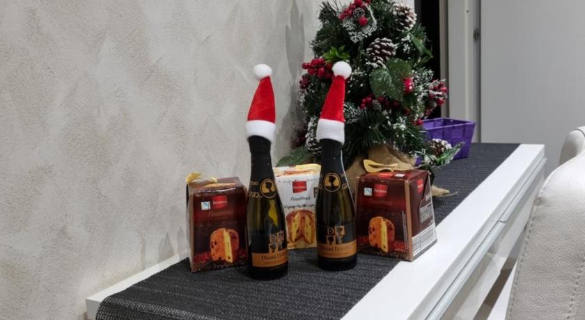 Rome B&B San Pietro Chic Resort 3-Star Hotel pool