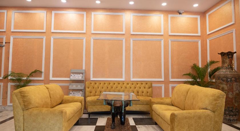 Golden Parkk Hotel photo