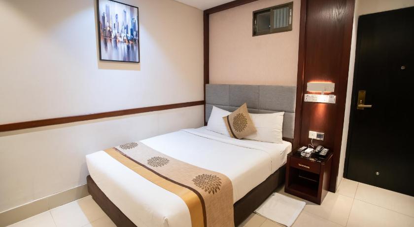 Jatra Hotel Grand Royal photo