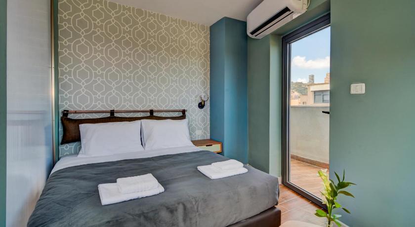 Diana Seaport Apartments photo