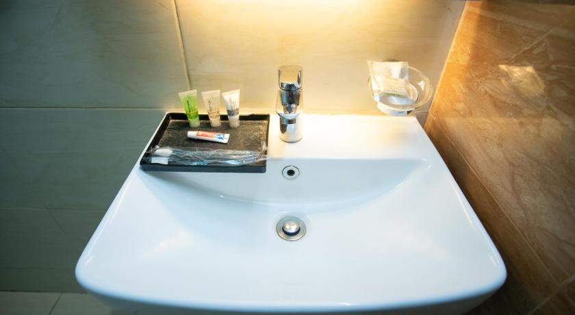 Jatra Hotel Grand Royal photo