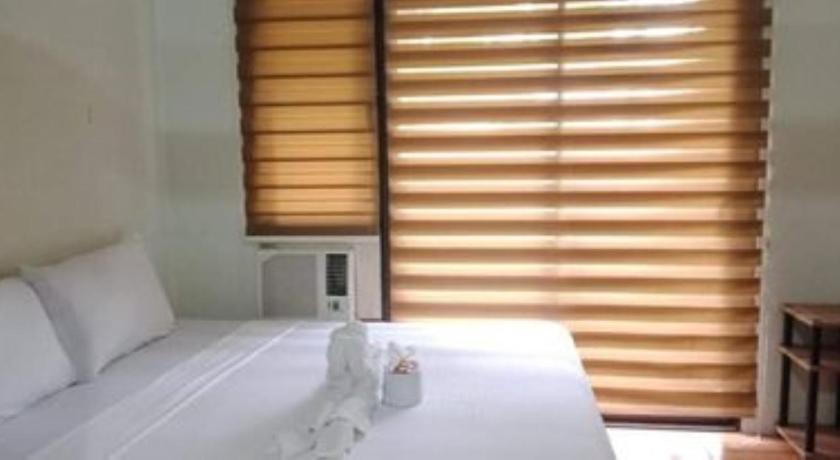 One oasis A10 3mins walk SM Mall,free pool - wifi photo