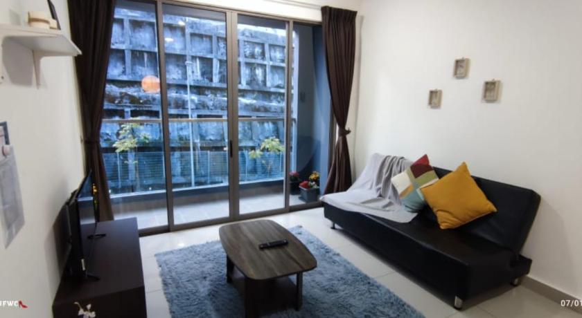 Image of Three-Bedroom Apartment 10