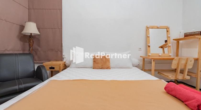 Langkar Guest House Syariah Mitra RedDoorz – Samarinda, ID